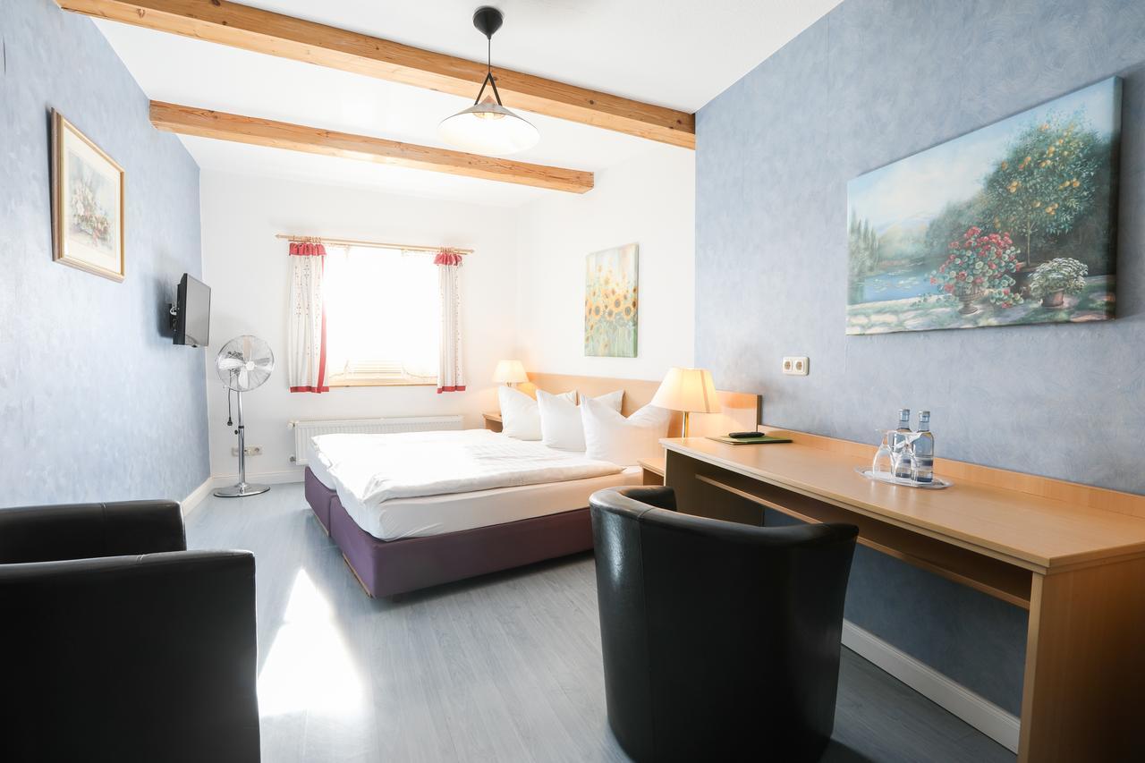Hotel Buetzower Hof Eksteriør bilde
